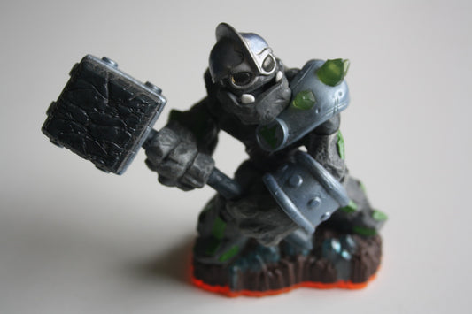 Giants Crusher